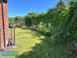 Side Garden- click for photo gallery
